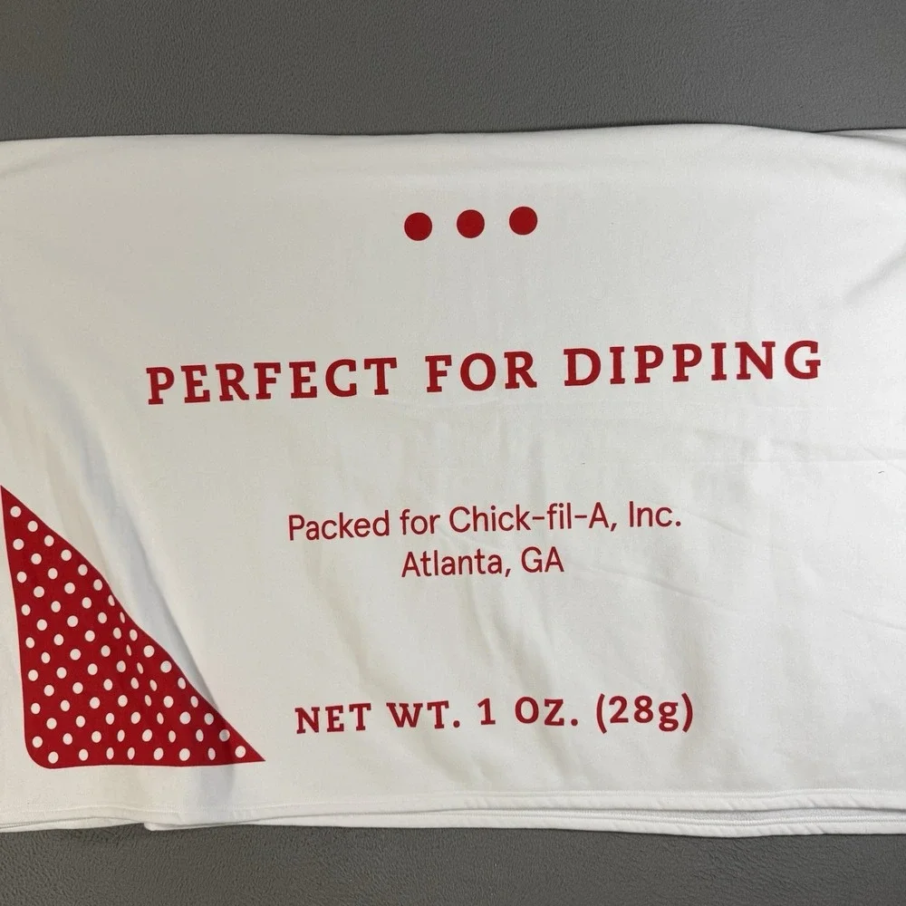Chick-fil-A Sauce Blanket 50x60 In‎ New Condition